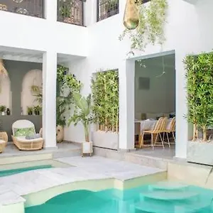4* Riad Al Rimal